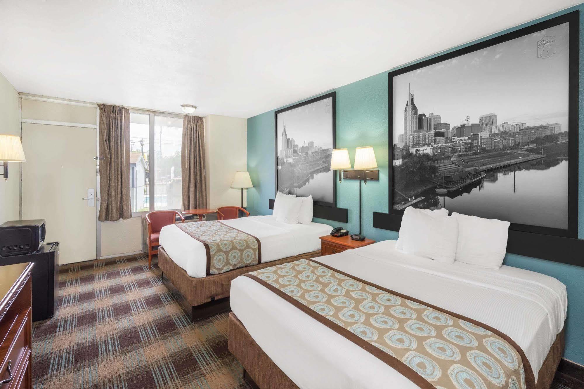 ซูเปอร์ 8 บาย วินด์แฮม แนชวิลล์ ดาวน์ทาวน์ Hotel ภายนอก รูปภาพ